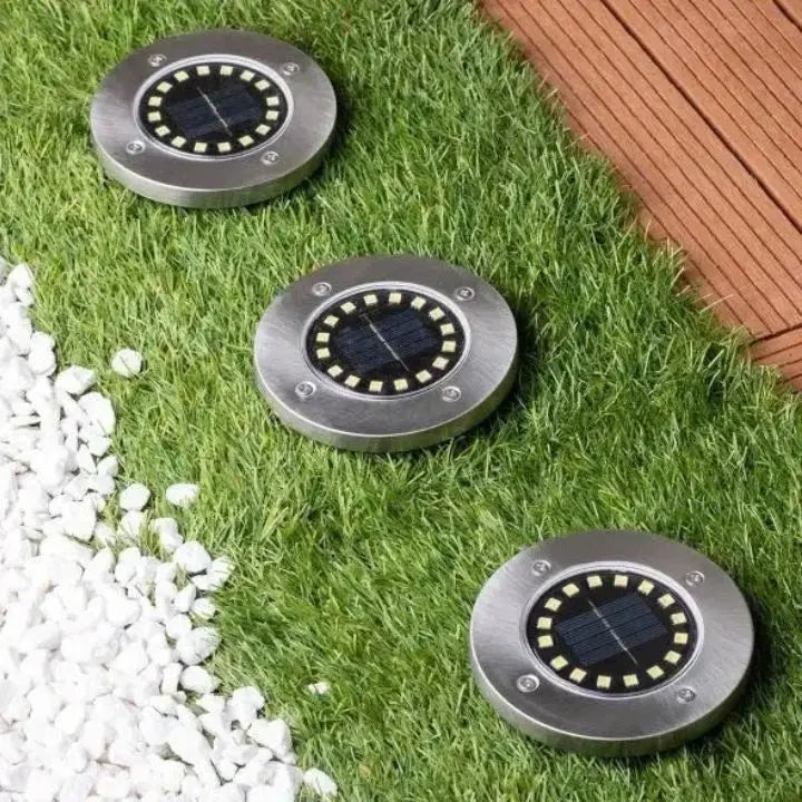 3-Pack Solar Garden Lights – Stylish Outdoor Illumination Without Wires